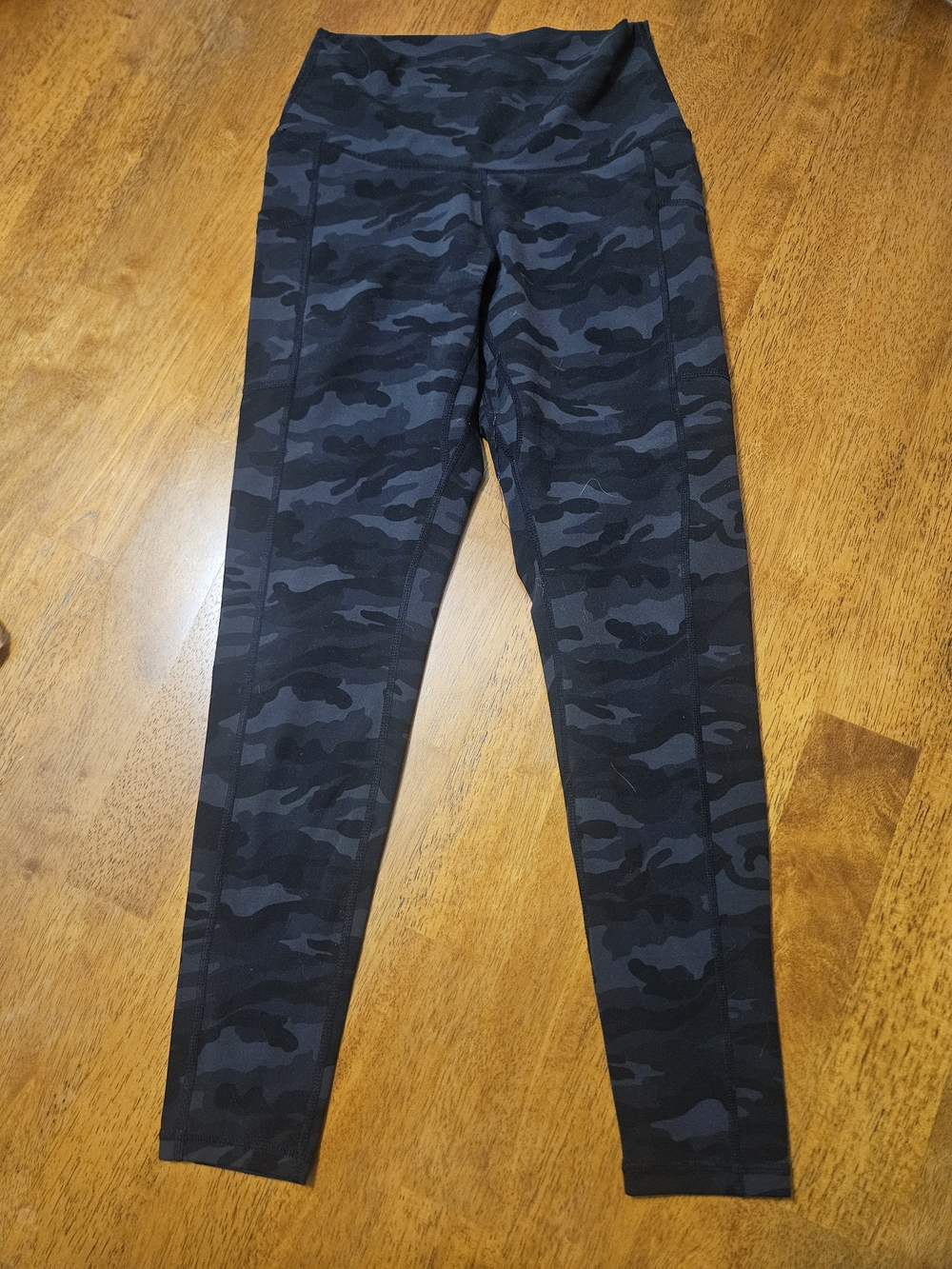 Colorfulkoala Blue Camo Leggings